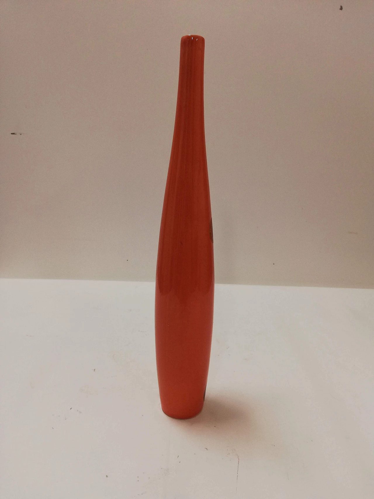 Vaso per singolo fiore in ceramica smaltata arancione, anni '70 1068122