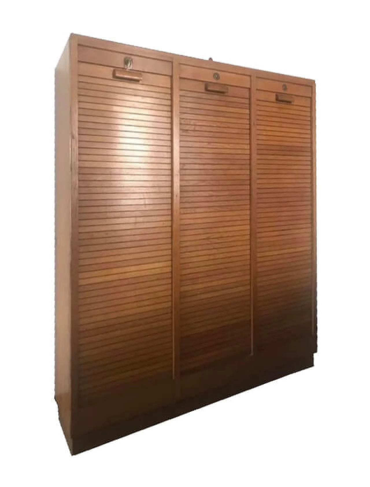 Mobile in legno con serrande 1068445