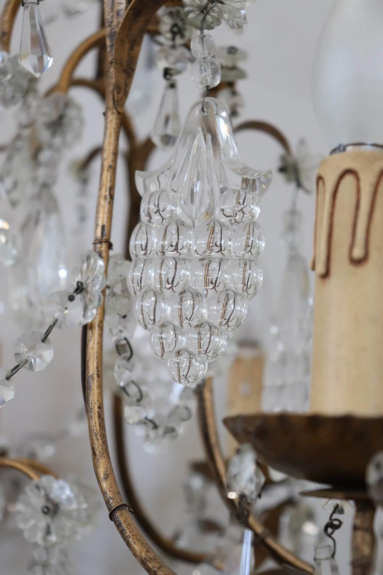 Chandelier in gilded bronze and crystals, first half of the 20th century 1068860