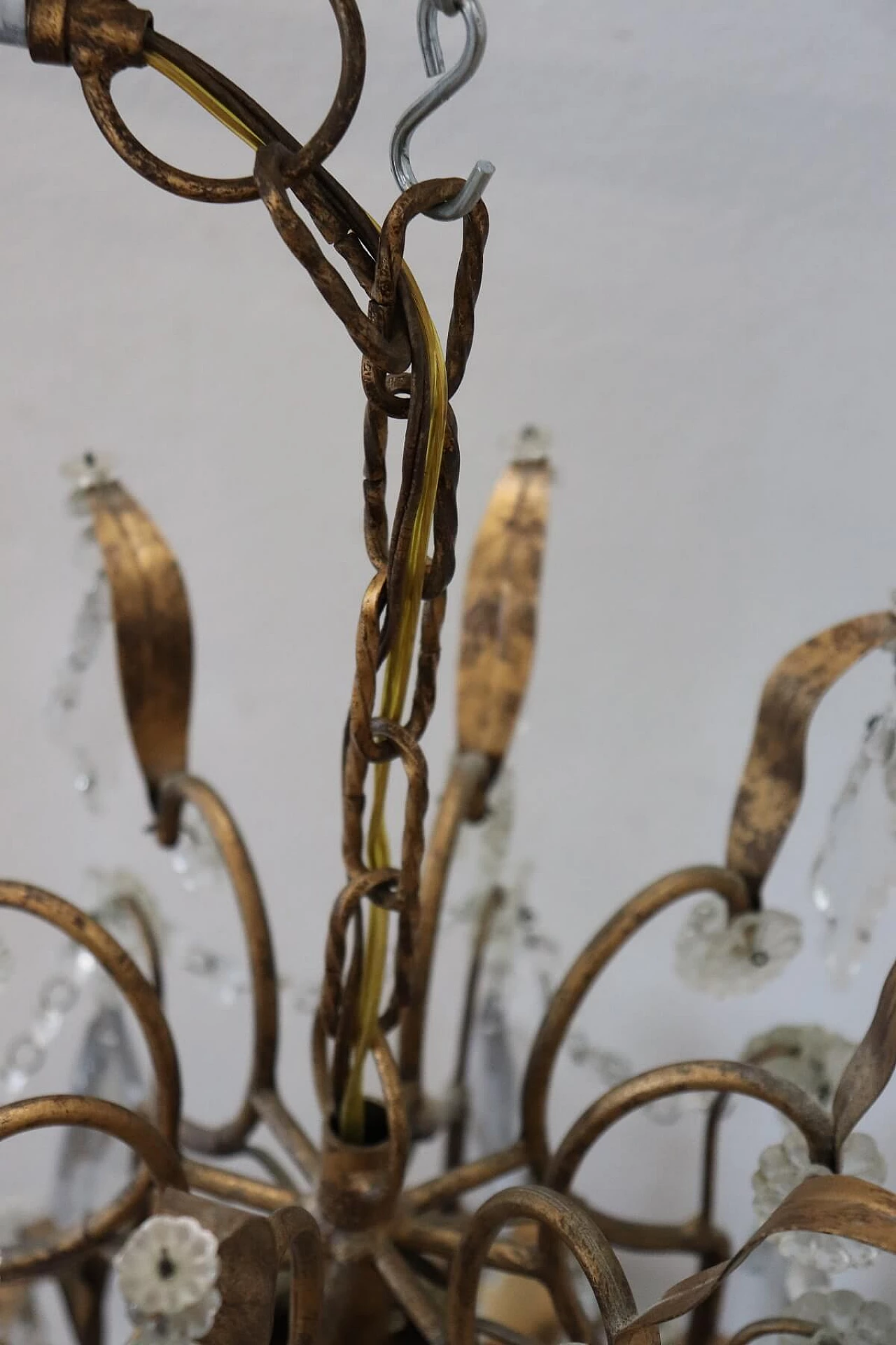 Lampadario in bronzo dorato e cristalli, prima metà sec. XX 1068864