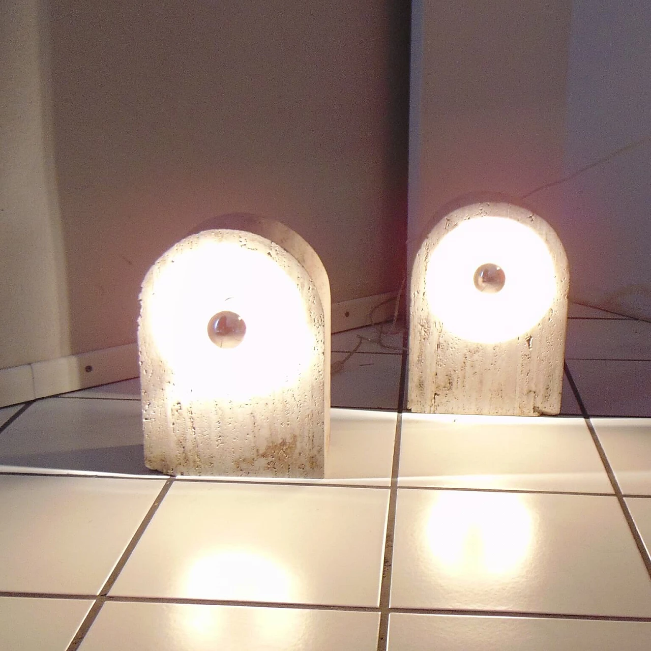 Sormani Nucleo Set of 2 Table Lamps in Travertine by G. Cesari, 1970s, Italy 1069153