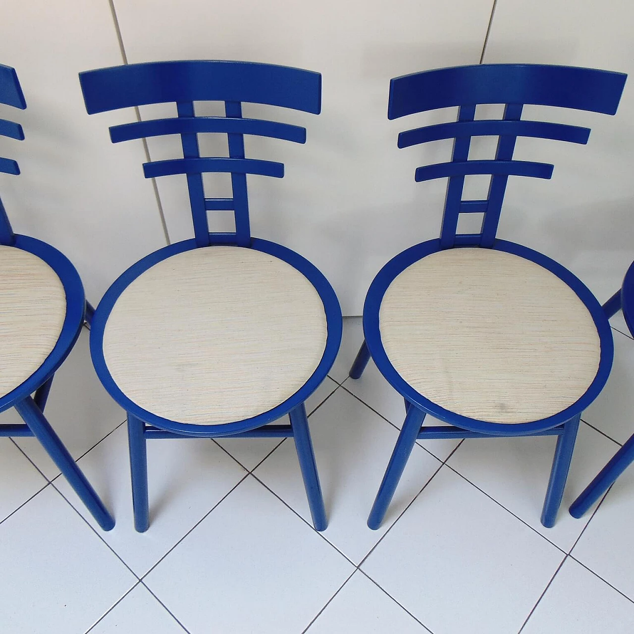 4 sedie blu di De Pas, D'urbino, Lomazzi per Sormani, anni '80 1069337