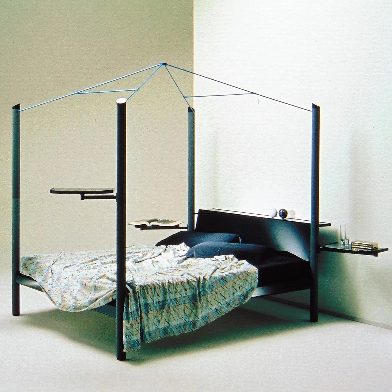 Canopy Bed and Chest of Drawers Dark Lacquer, Sormani, Italy, 1989 1069380