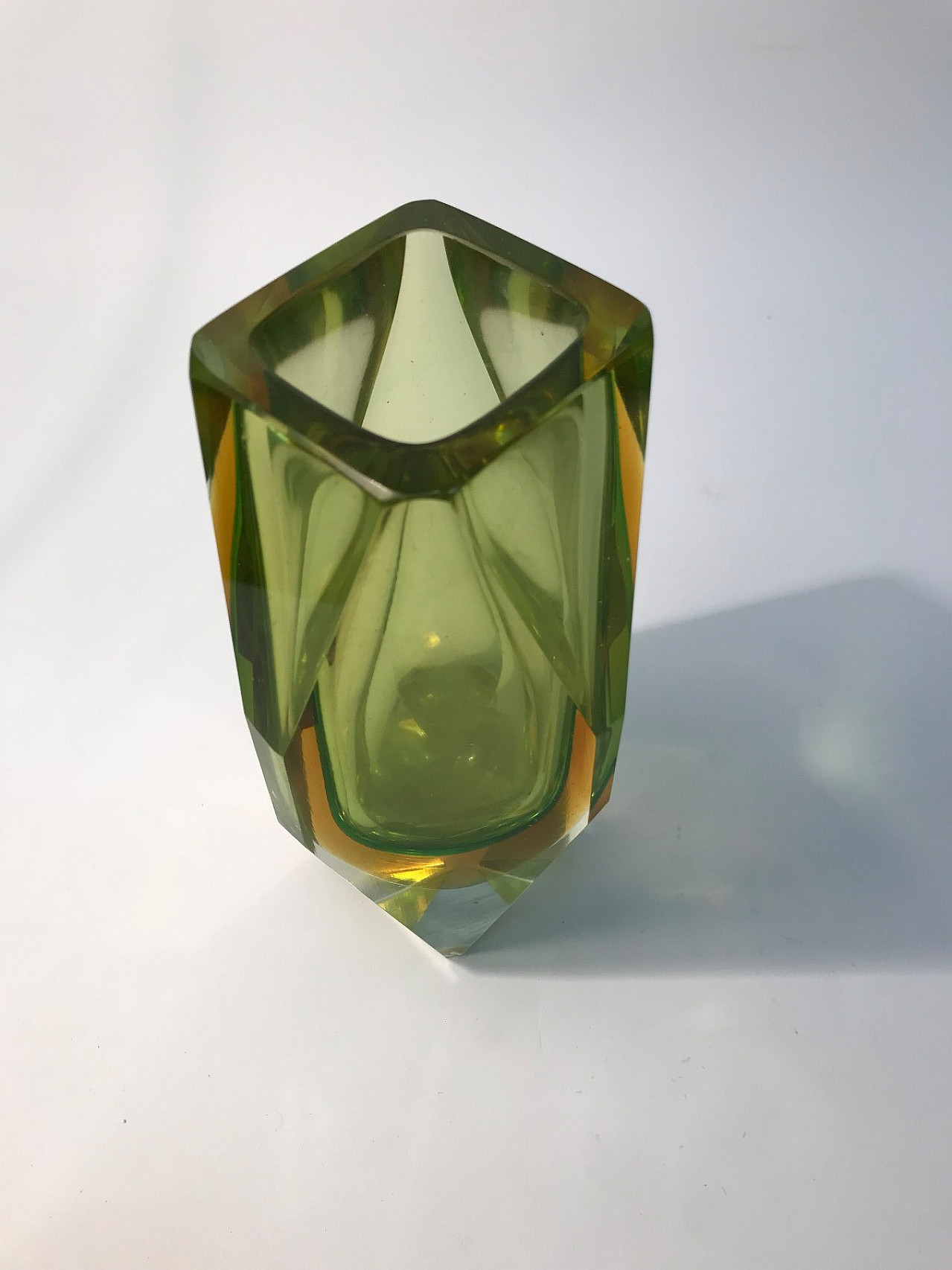 Green and yellow faceted Murano vase 2