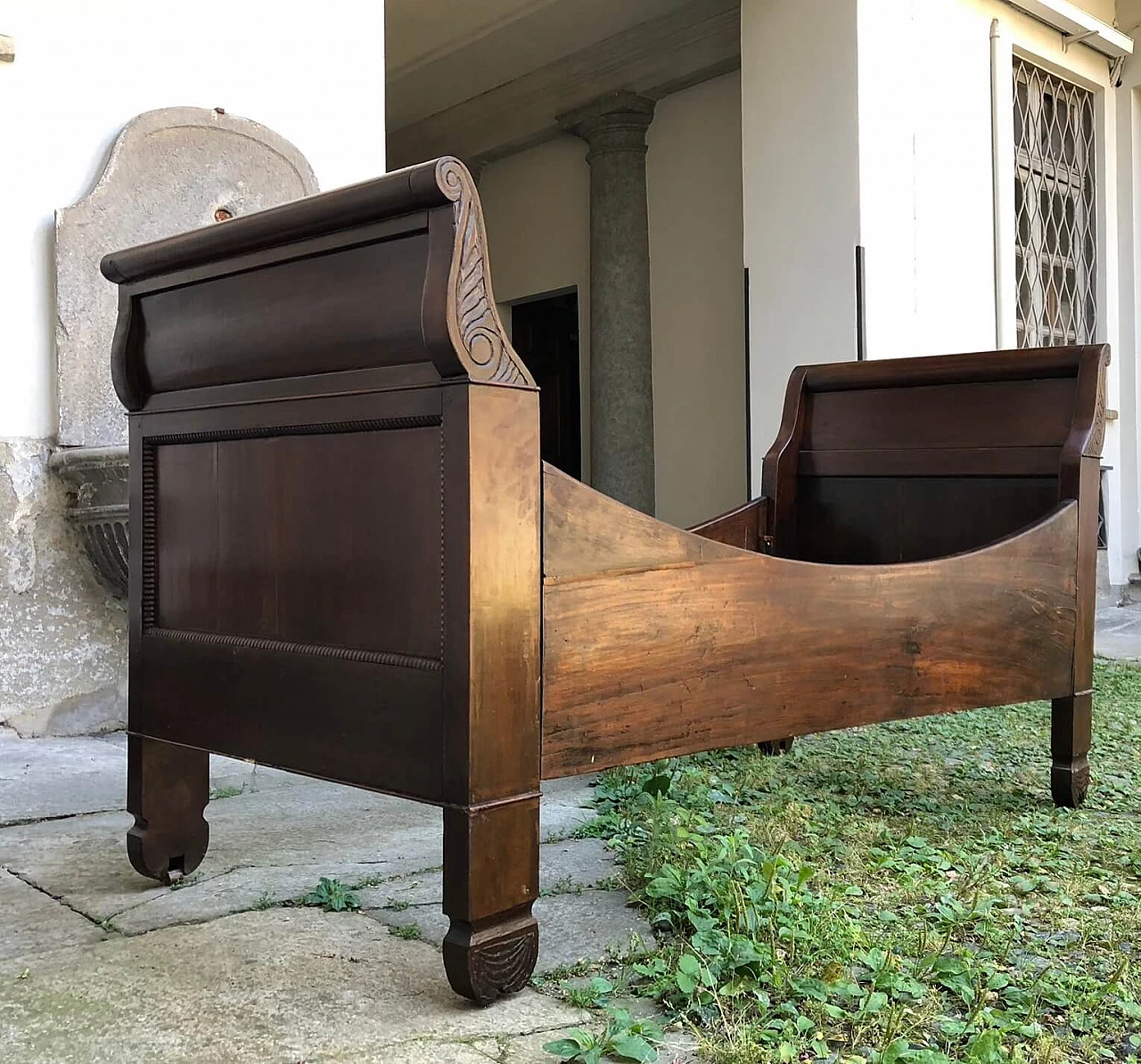 Empire style sleigh bed in walnut, Charles X, about 1830s 2