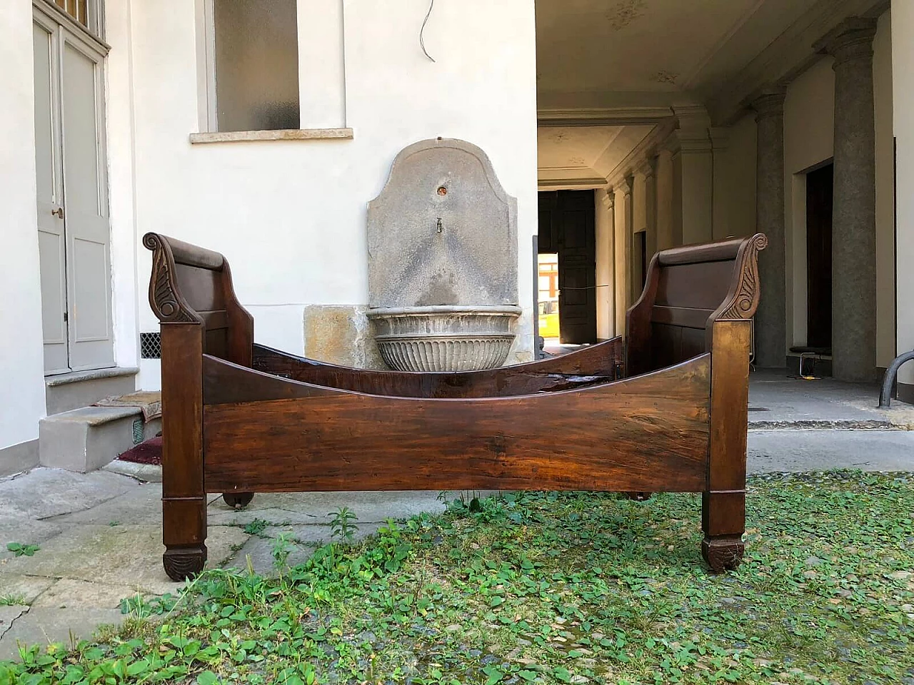 Empire style sleigh bed in walnut, Charles X, about 1830s 5