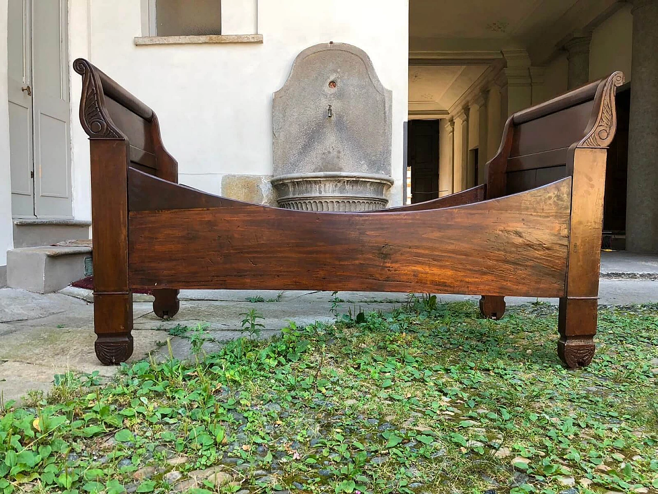 Empire style sleigh bed in walnut, Charles X, about 1830s 6