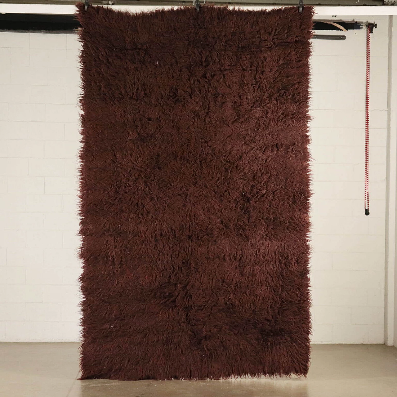 Shaggy long pile wool rug, 70s / 80s 1071268