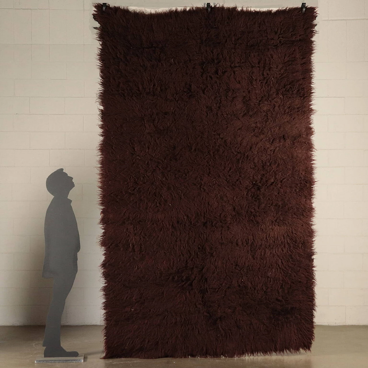 Shaggy long pile wool rug, 70s / 80s 1071270