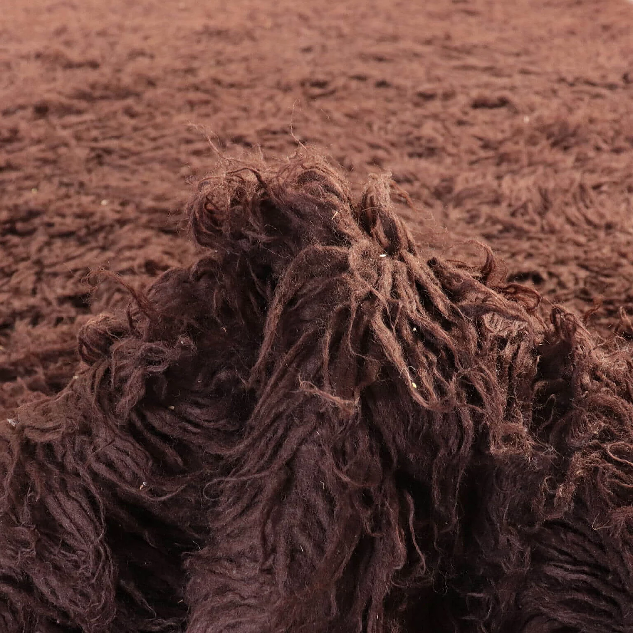 Shaggy long pile wool rug, 70s / 80s 1071276
