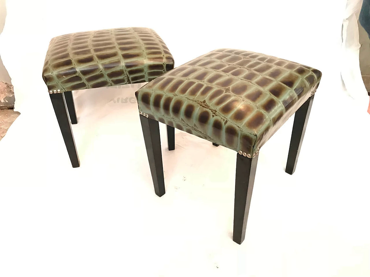 Pair of printed benches 2