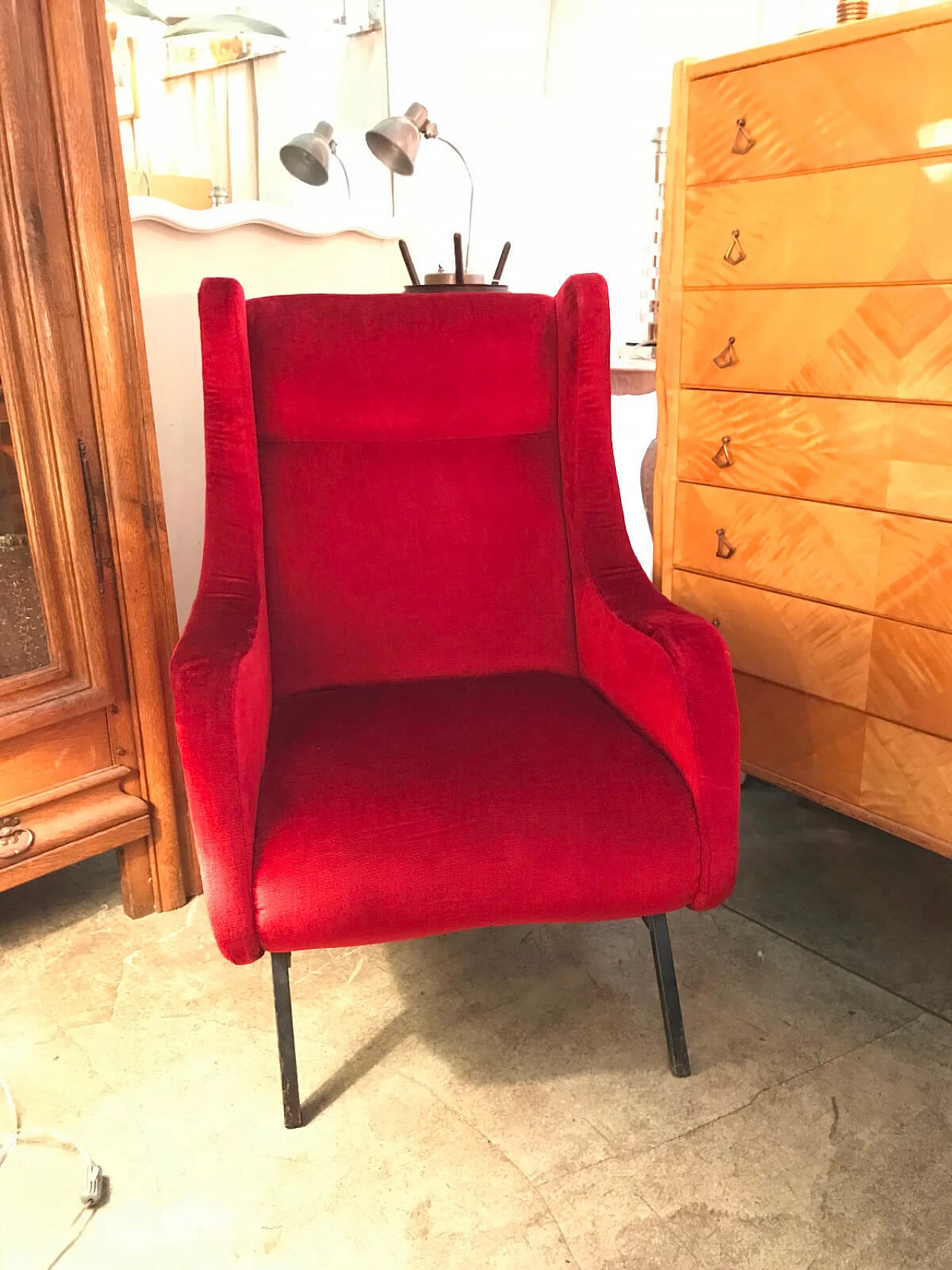 Red velvet armchair inspired by Marco Zanuso 1040796