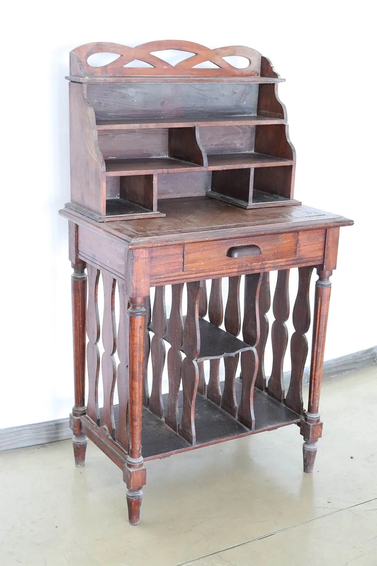 Letter holder with writing top in poplar, 19th century 1072647