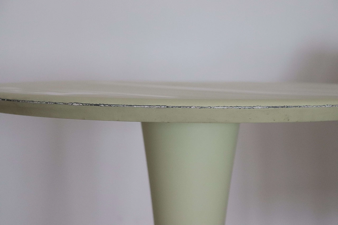 Table and two chairs designed by Philippe Starck for Kartell, '90s 1072758