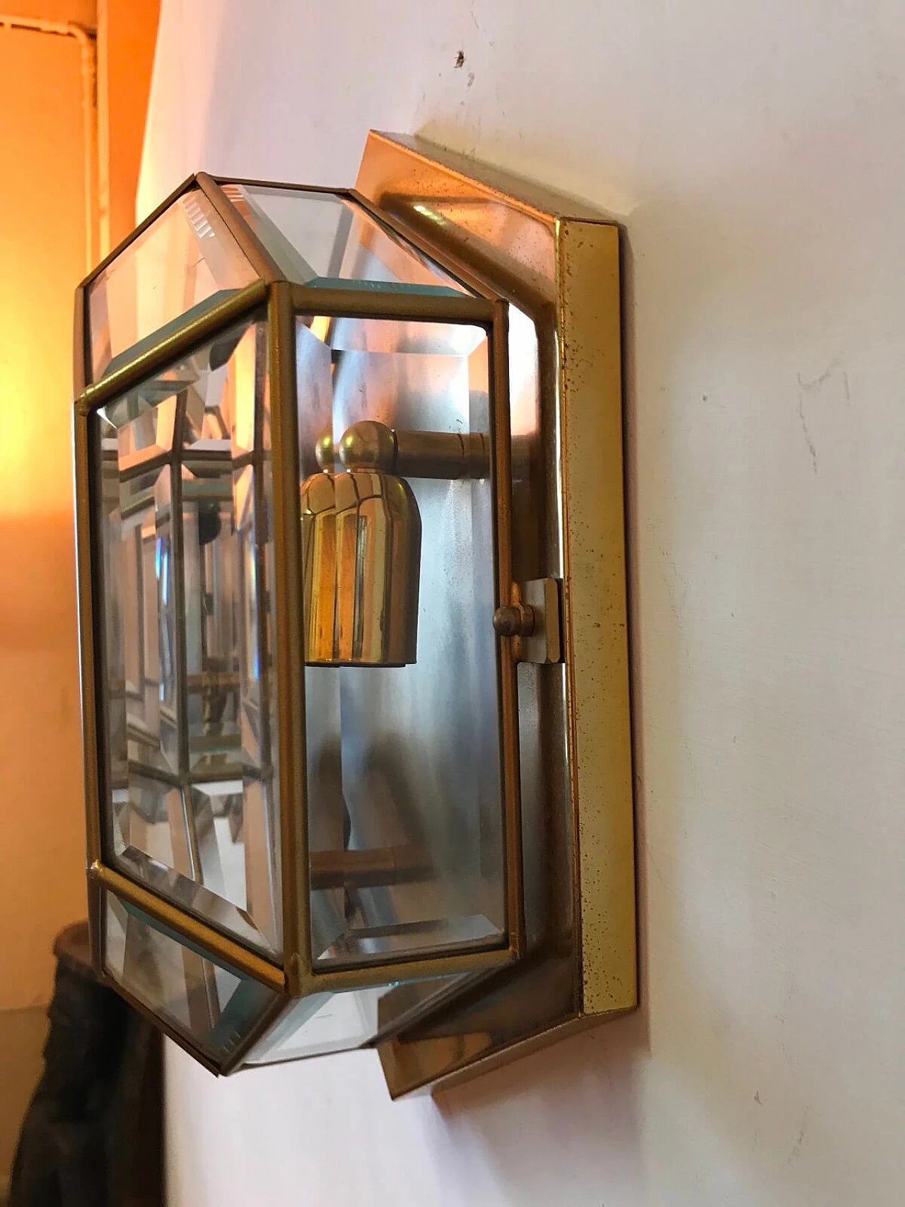 Coppia di plafoniere in ottone e vetro molato  6