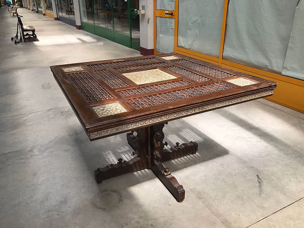 Syrian squared table with mother-of-pearl inlays, 30s 11
