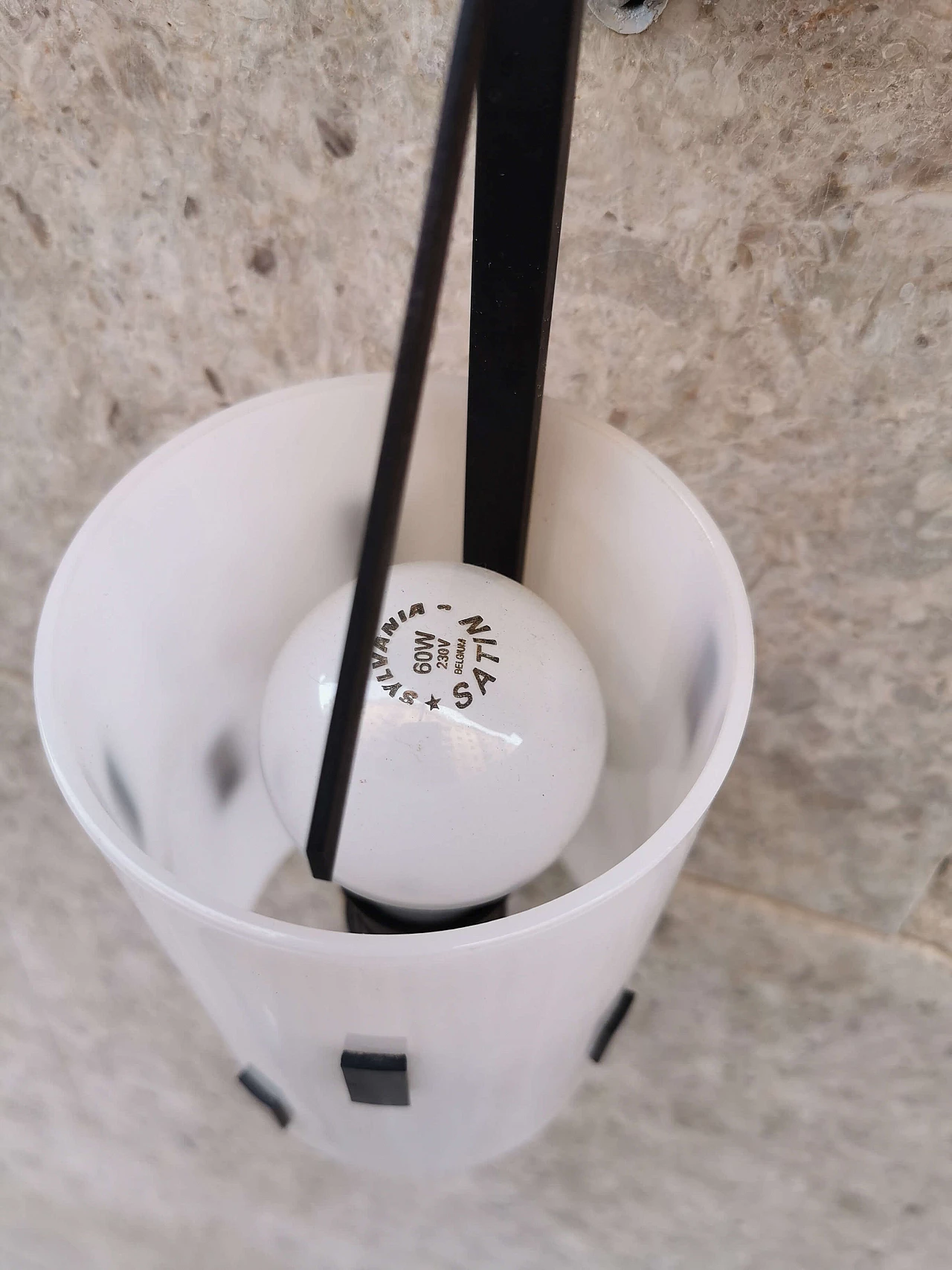 Applique singola a due luci in metallo e plexiglass, Italia, anni '50 1073541