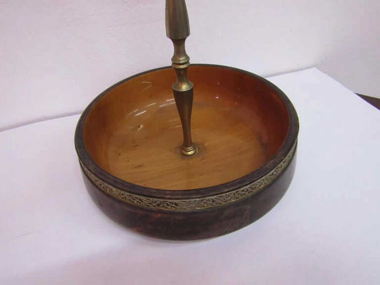 Mid-century Italian round bowl with handle by Aldo Tura, Italy, 50s 1073841