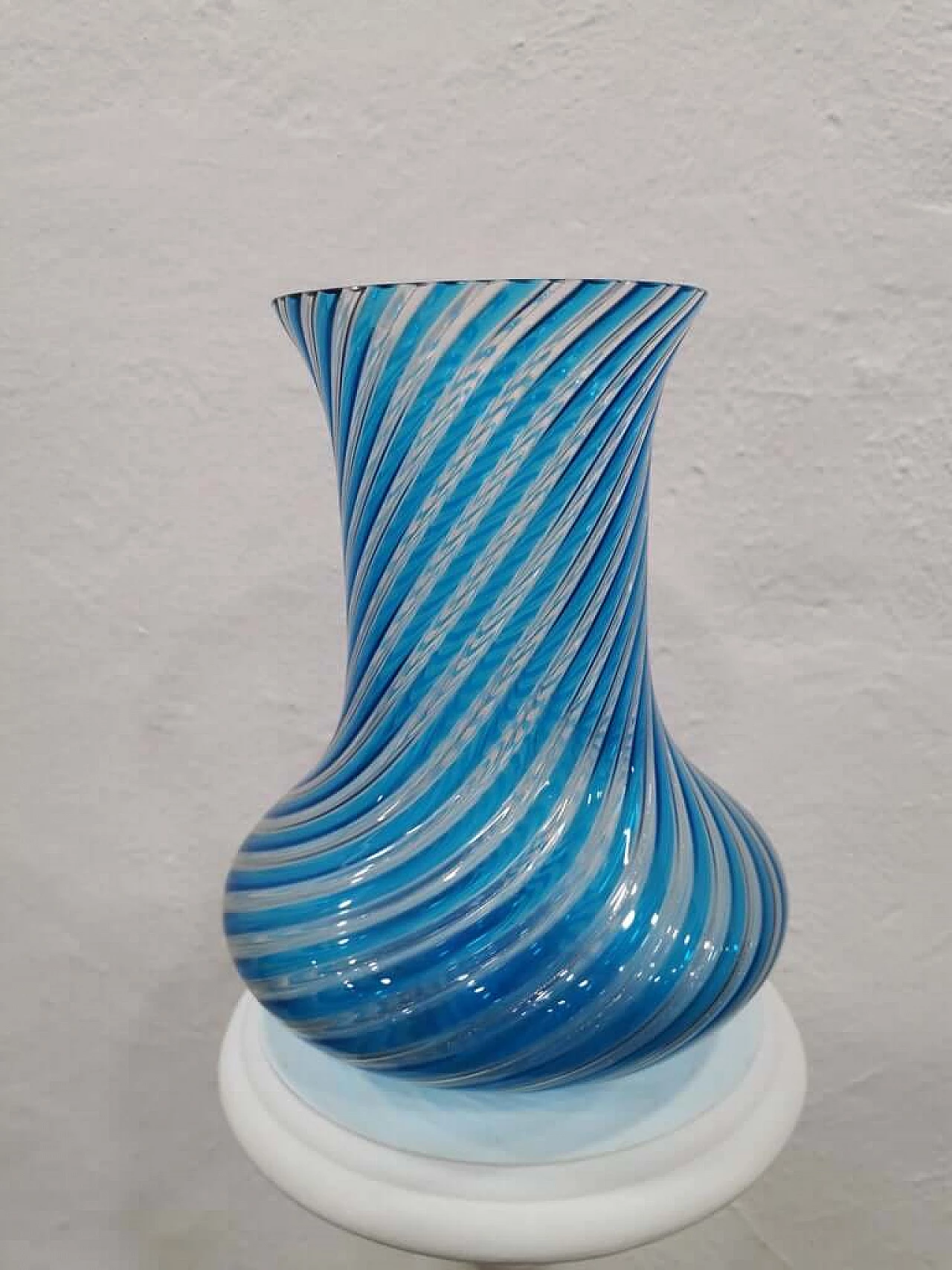 Vase in blown glass with cane working, attributed to Venini 1073996