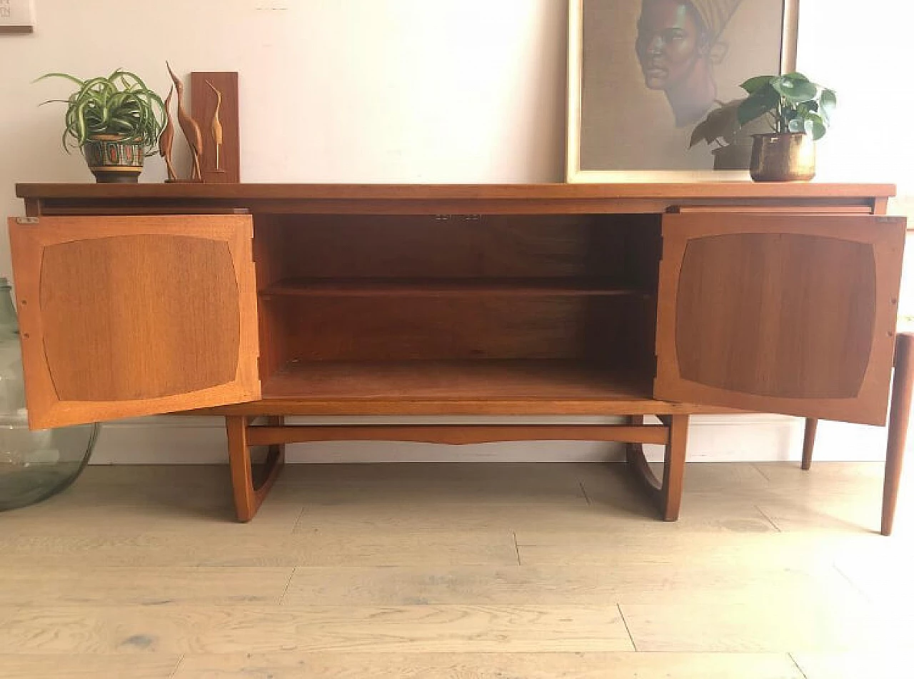 Credenza in teak design danese, anni '50 4