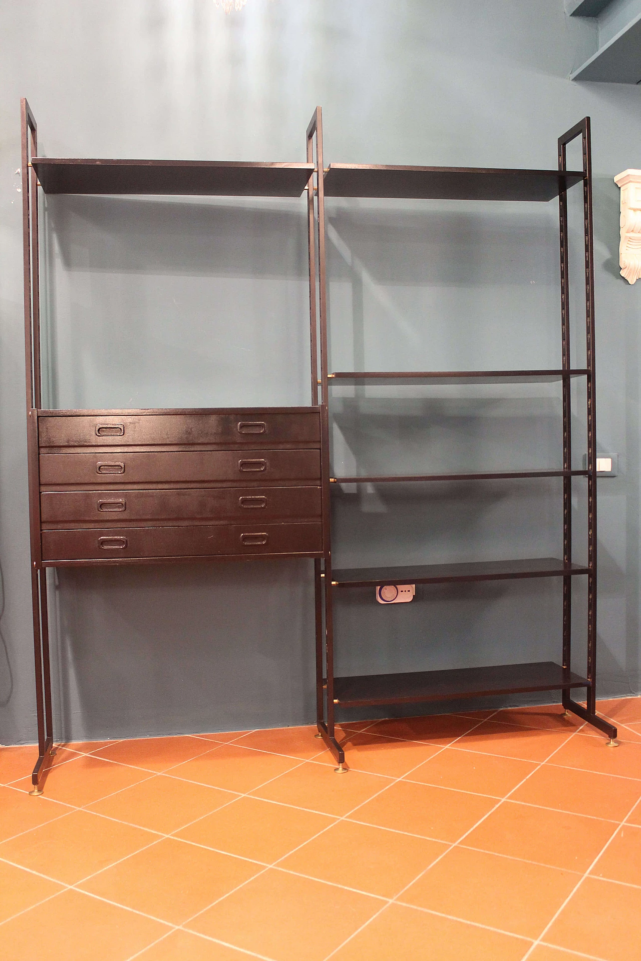 Libreria in legno laccata, anni '70 1074076