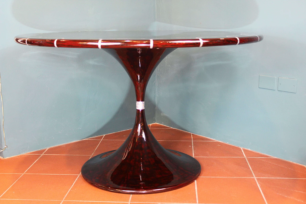 Turtle lacquered mahogany round table with mother-of-pearl inlays 1074160