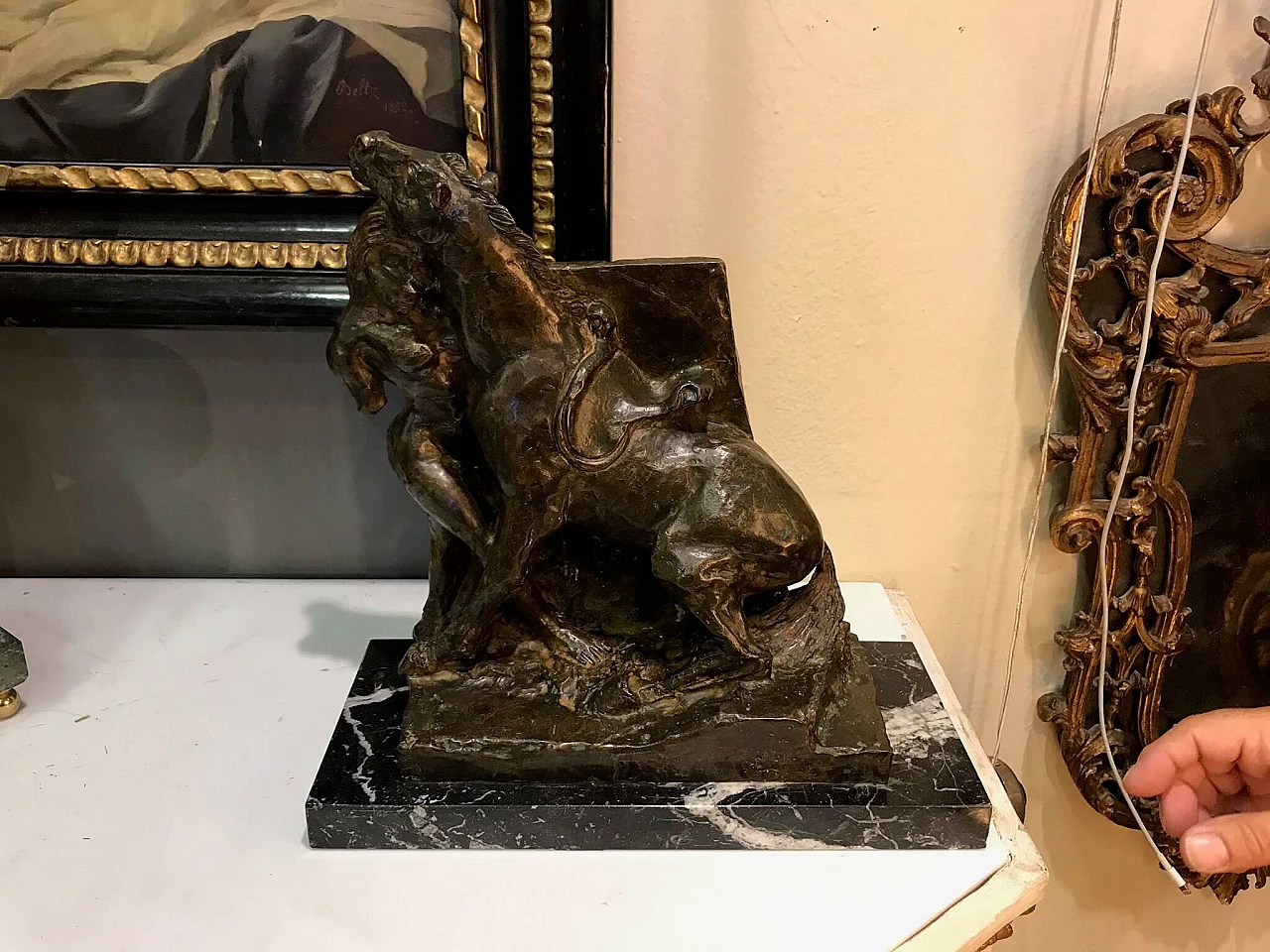 Scultura di donna e cavallo in bronzo firmata Leoncillo, anni ‘30 1074653