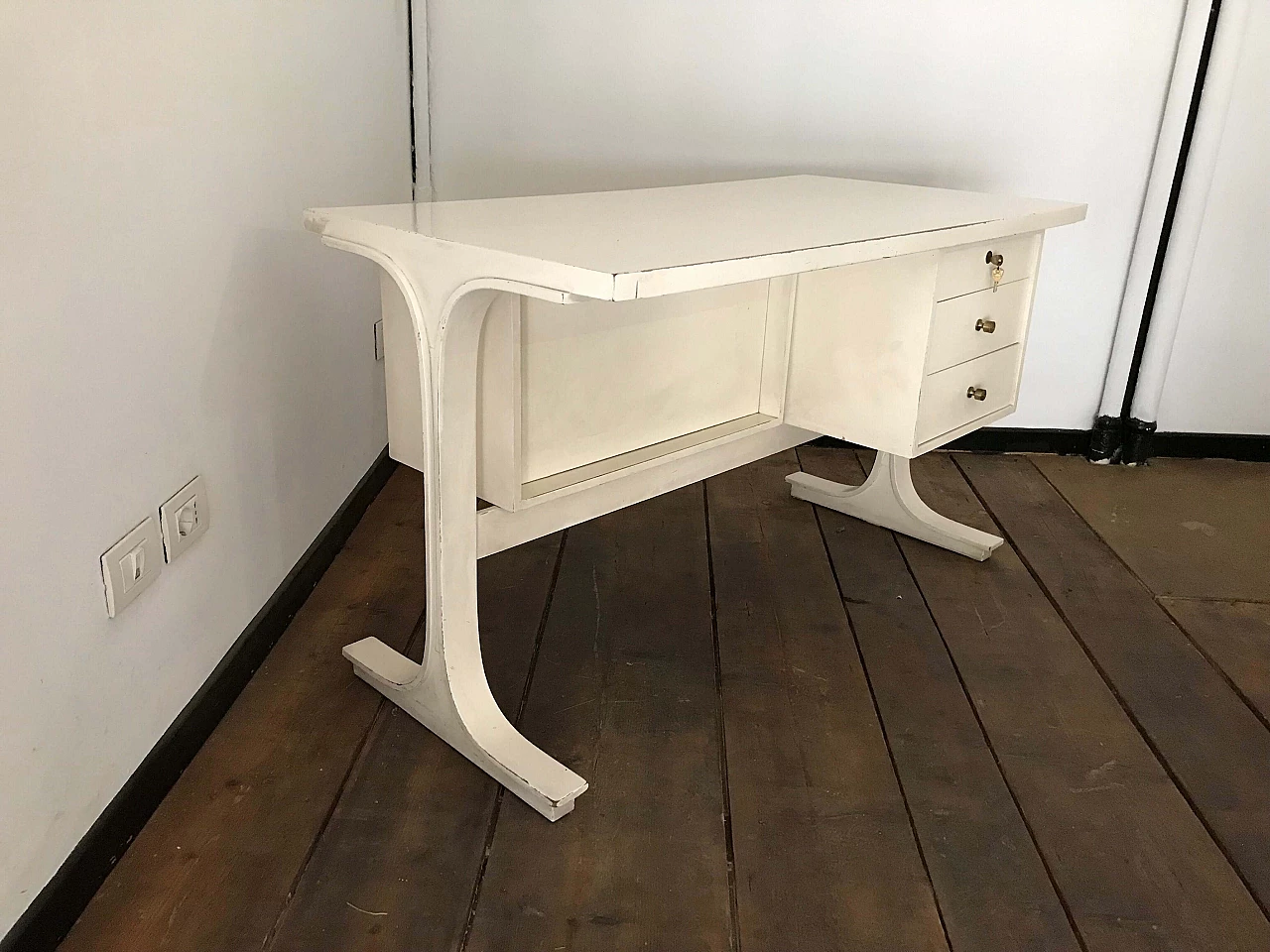 White center desk, with drawers and key, Gianfranco Frattini, '60s 1074856