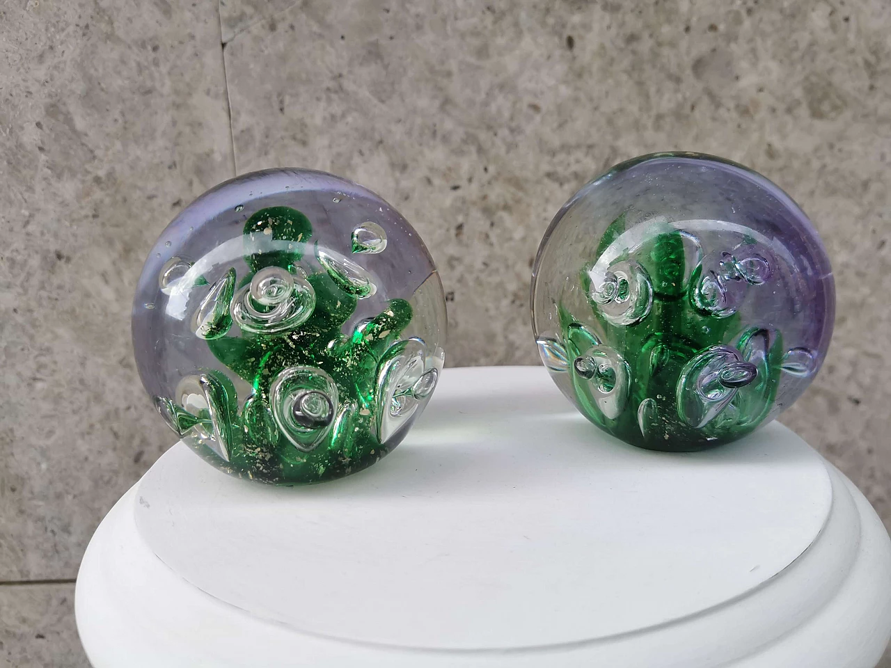 Pair of paperweights in Murano glass, '70s 1074964