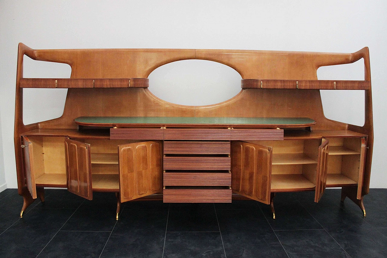Grande credenza in ciliegio, anni '60 1075110
