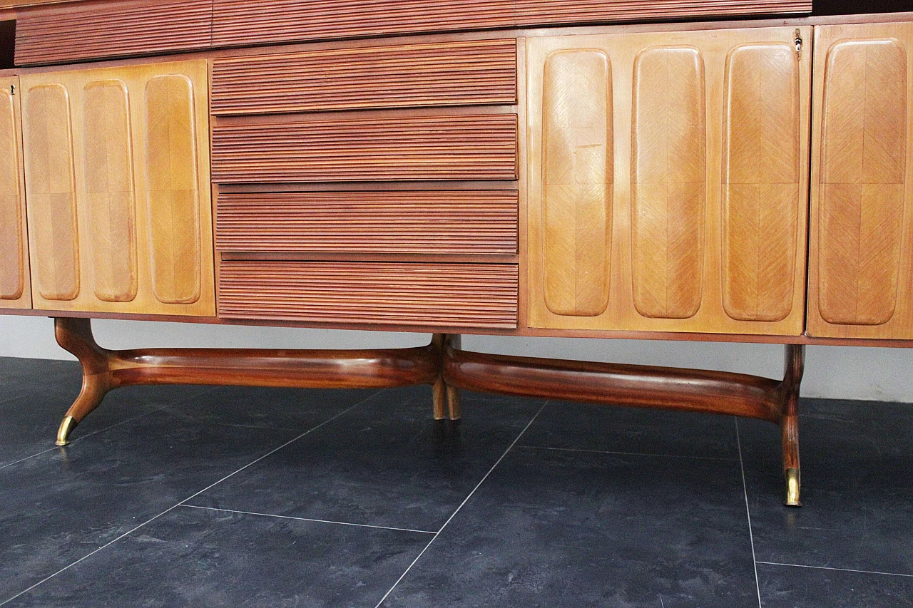 Grande credenza in ciliegio, anni '60 1075113