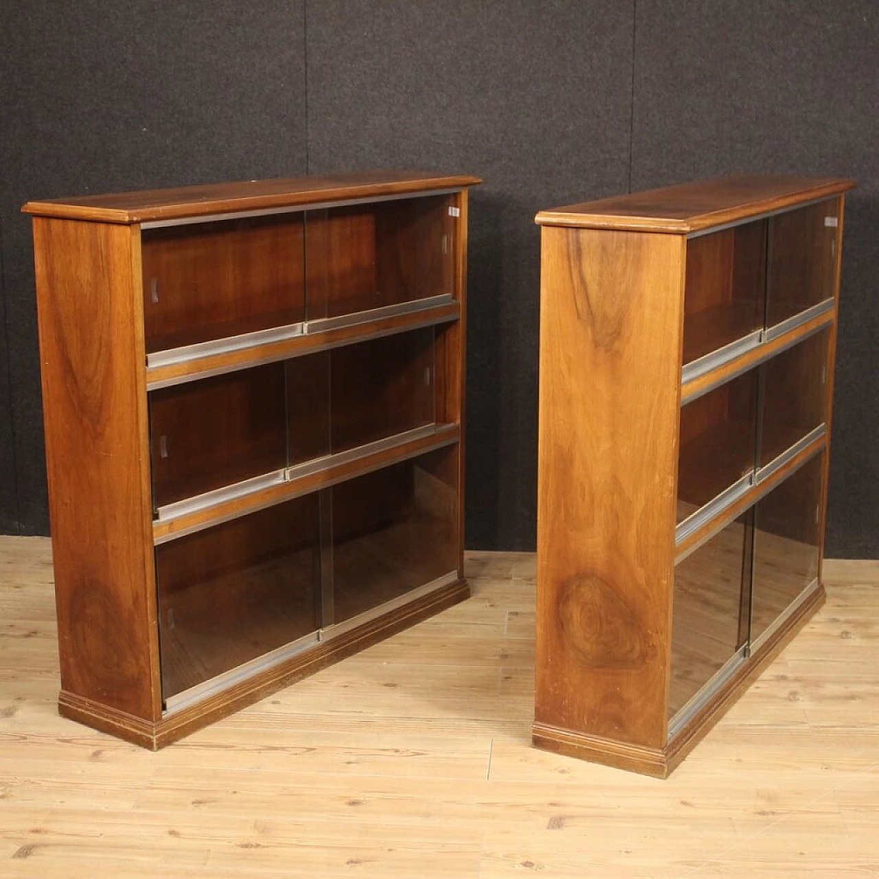 Pair of Italian walnut bookcases 1075224