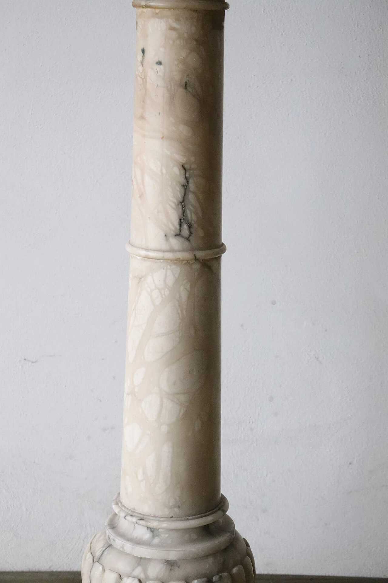 Yellow marble column, mid-19th century 1075571
