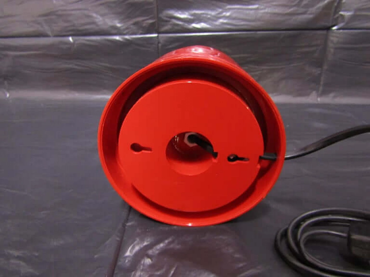 Red table lamp, produced in Italy, Mid-century 1075700