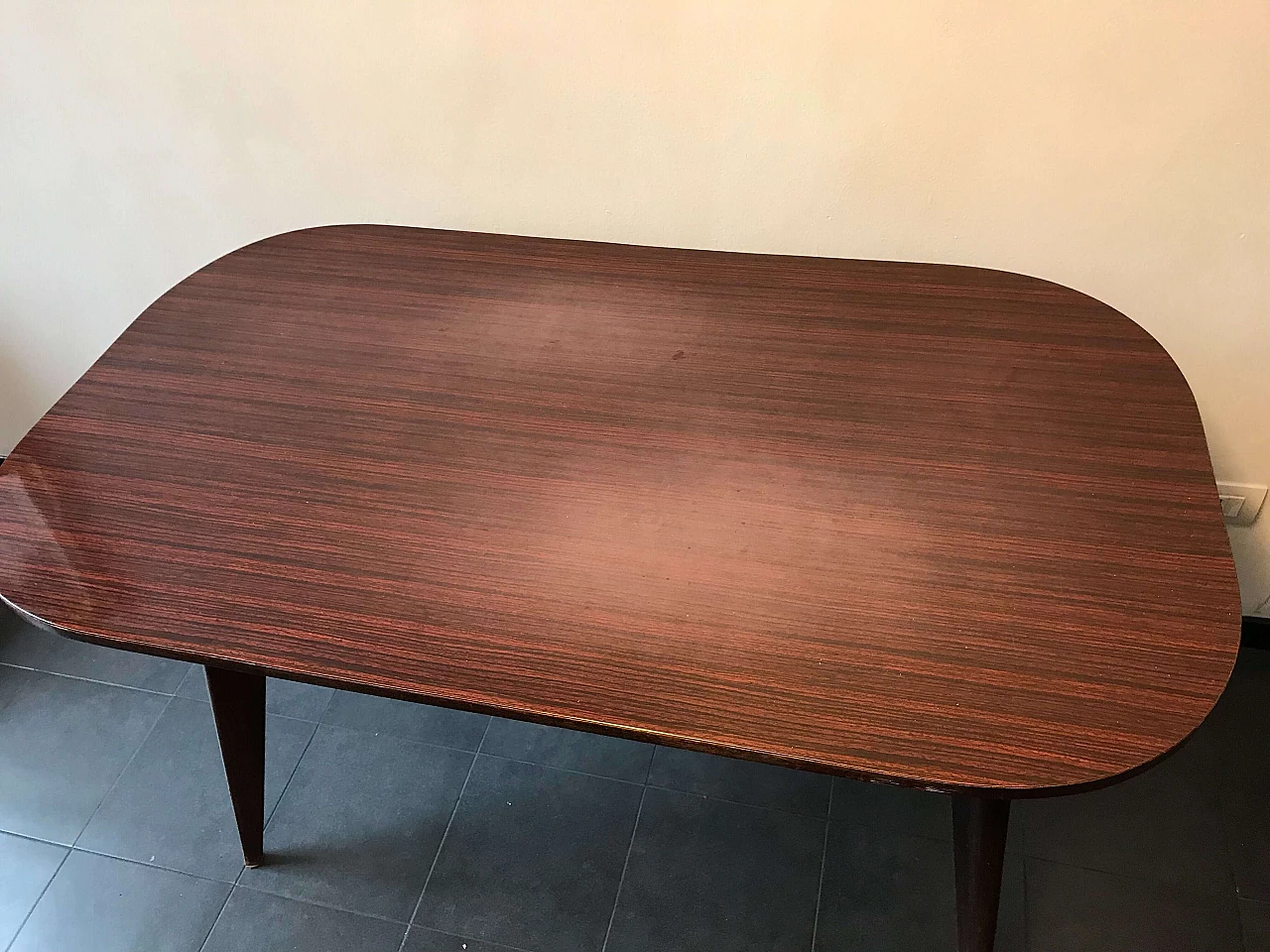 Tavolo in legno con piano in laminato, anni '50 1076476