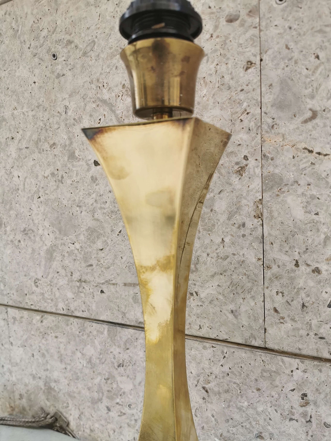 Lampada da tavolo a piramide di Tonello e Montagna Grillo per High Society, 1972 1076533