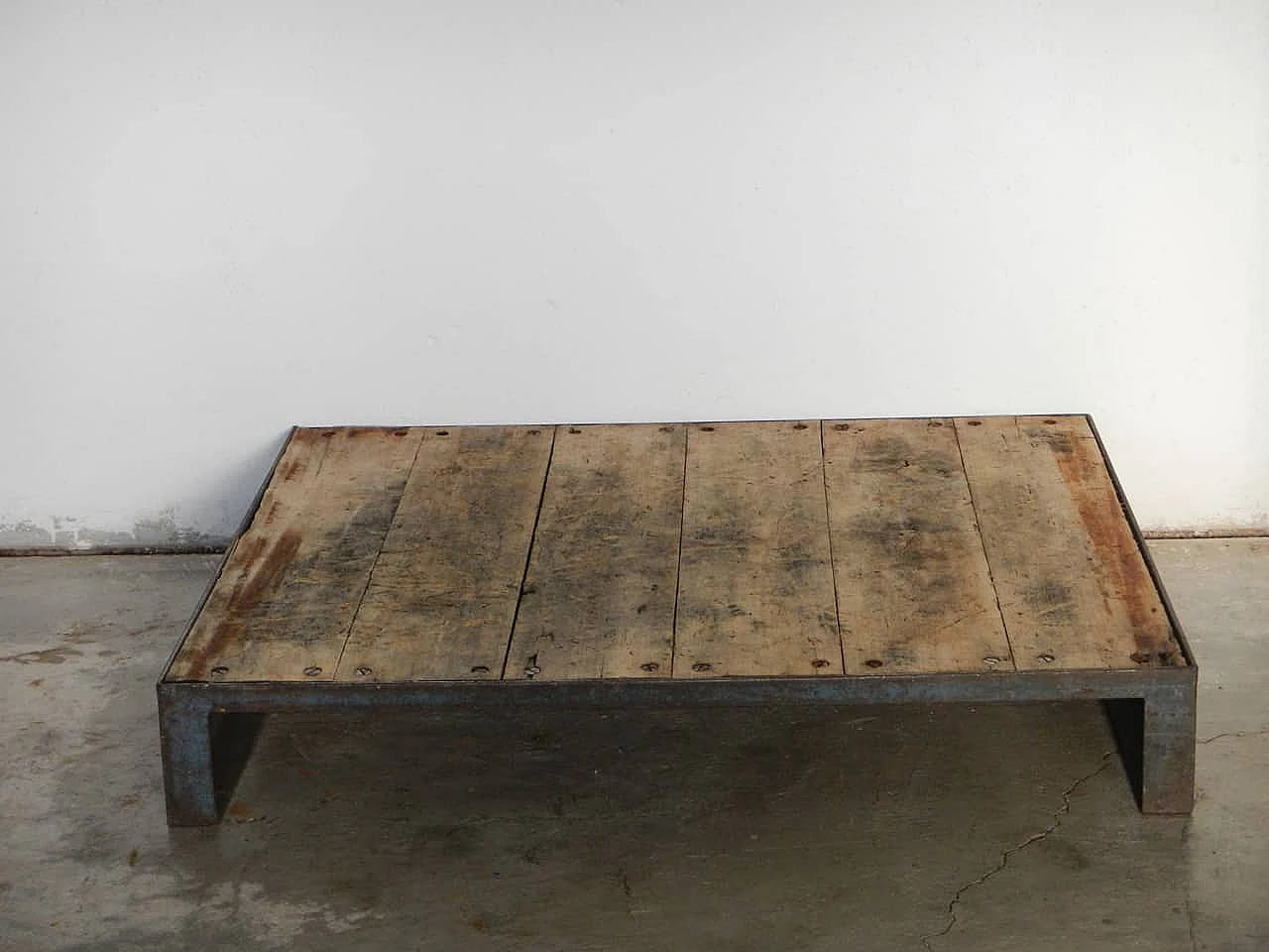 Industrial platform, made of iron and wood, 1960s 1077057
