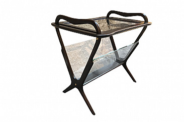 Magazine table with tray by Ico Parisi