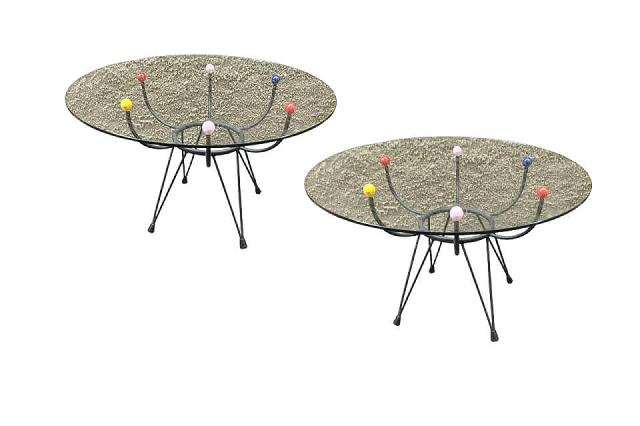 Coppia di tavolini Roger Nelson in vetro e metallo 1