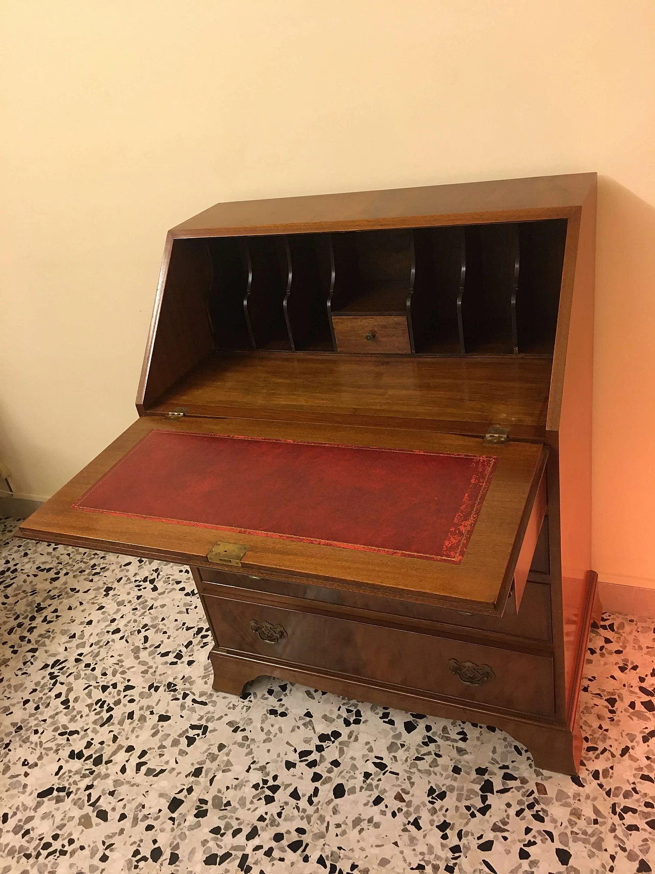 Ribaltina inglese in radica di noce, inizio ‘900 1079604