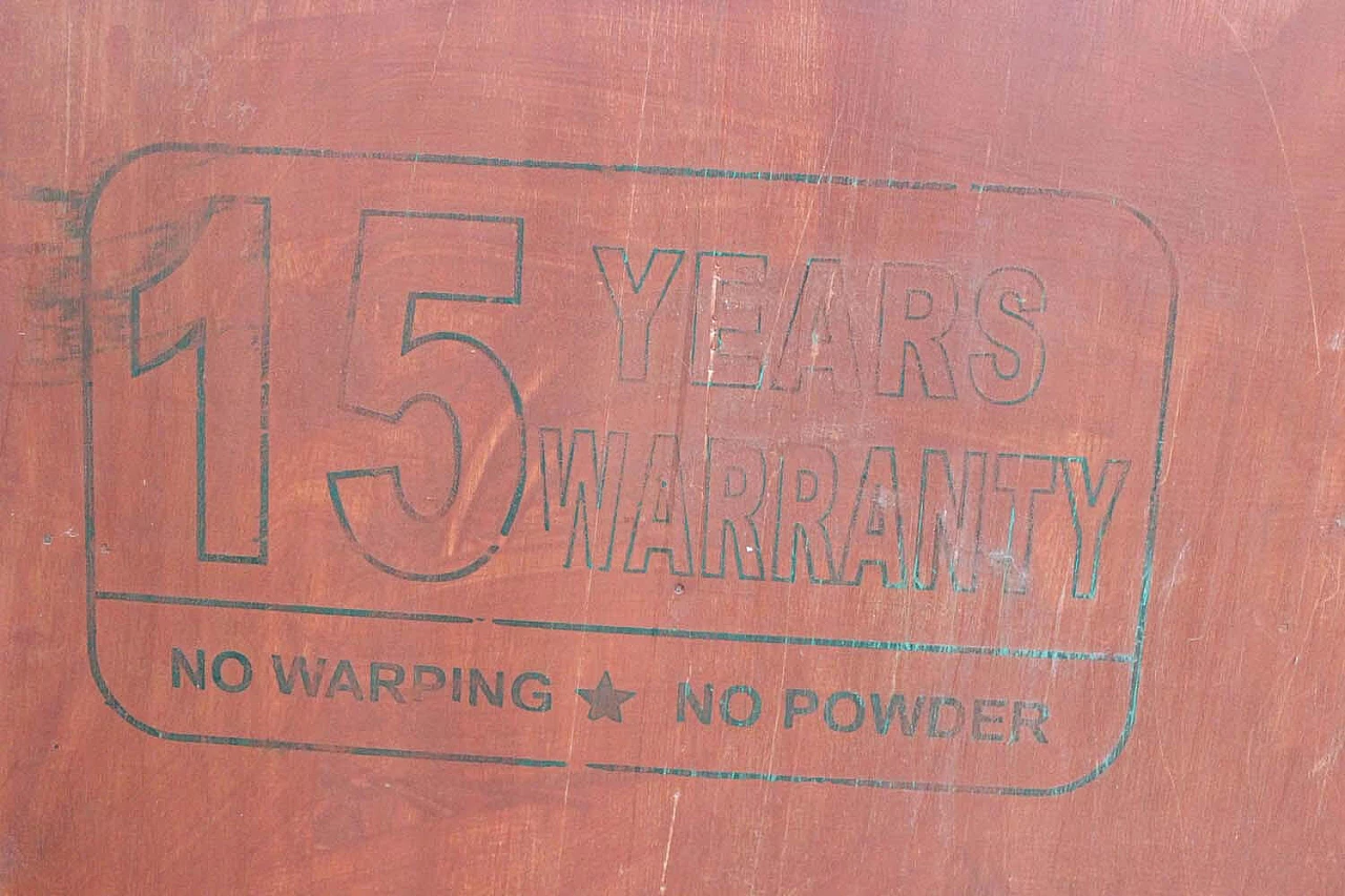 Armadio decorato in osso, delle filippine, anni '80 1079623