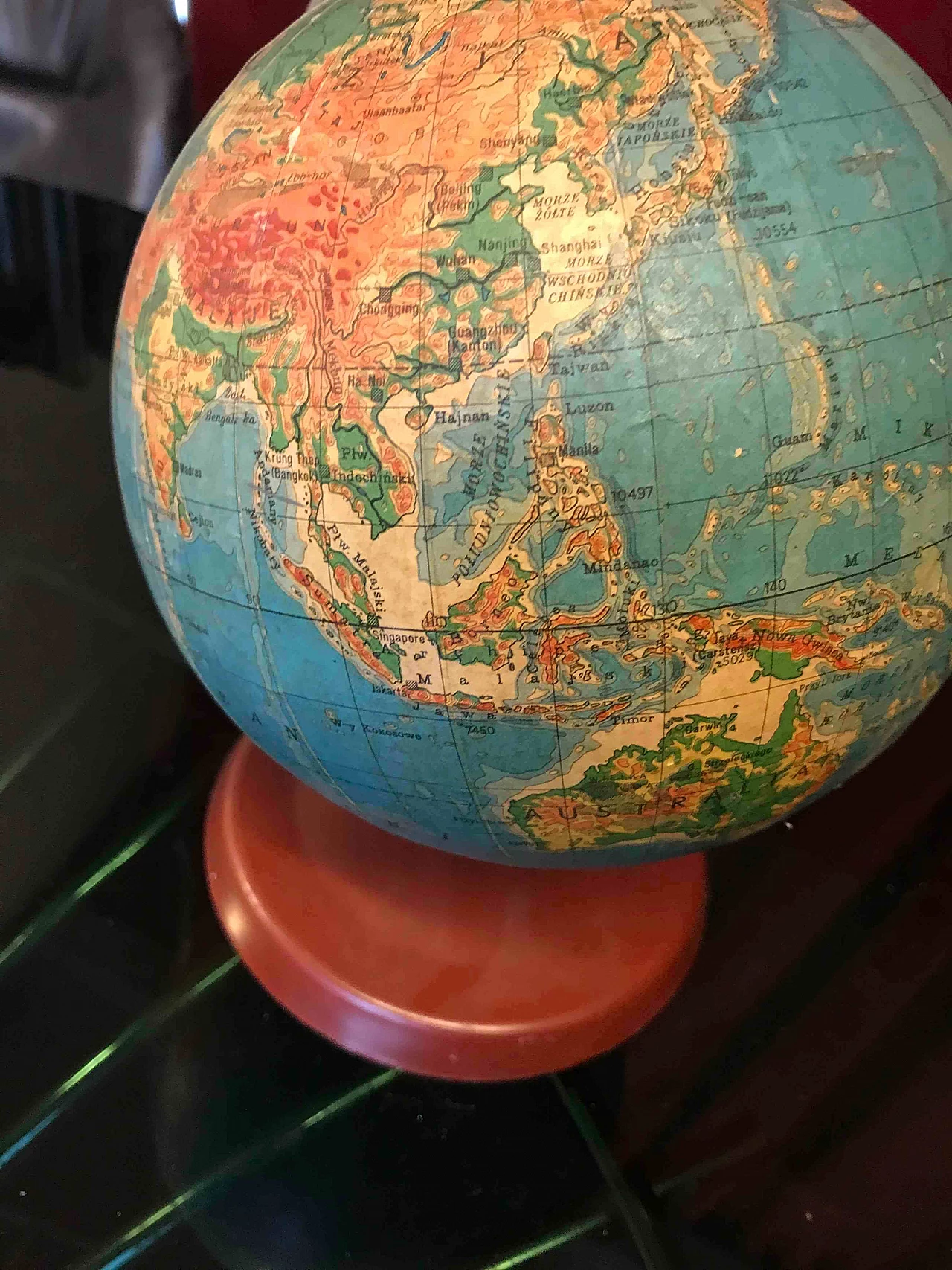 Plastic globe, 80's 1079777