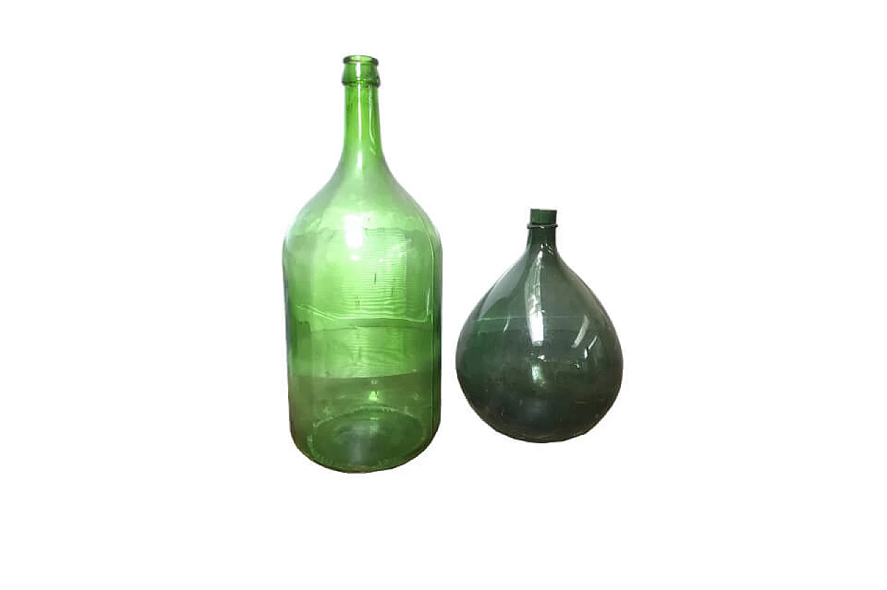 Coppia di bottiglie o damigiane in vetro verde 1