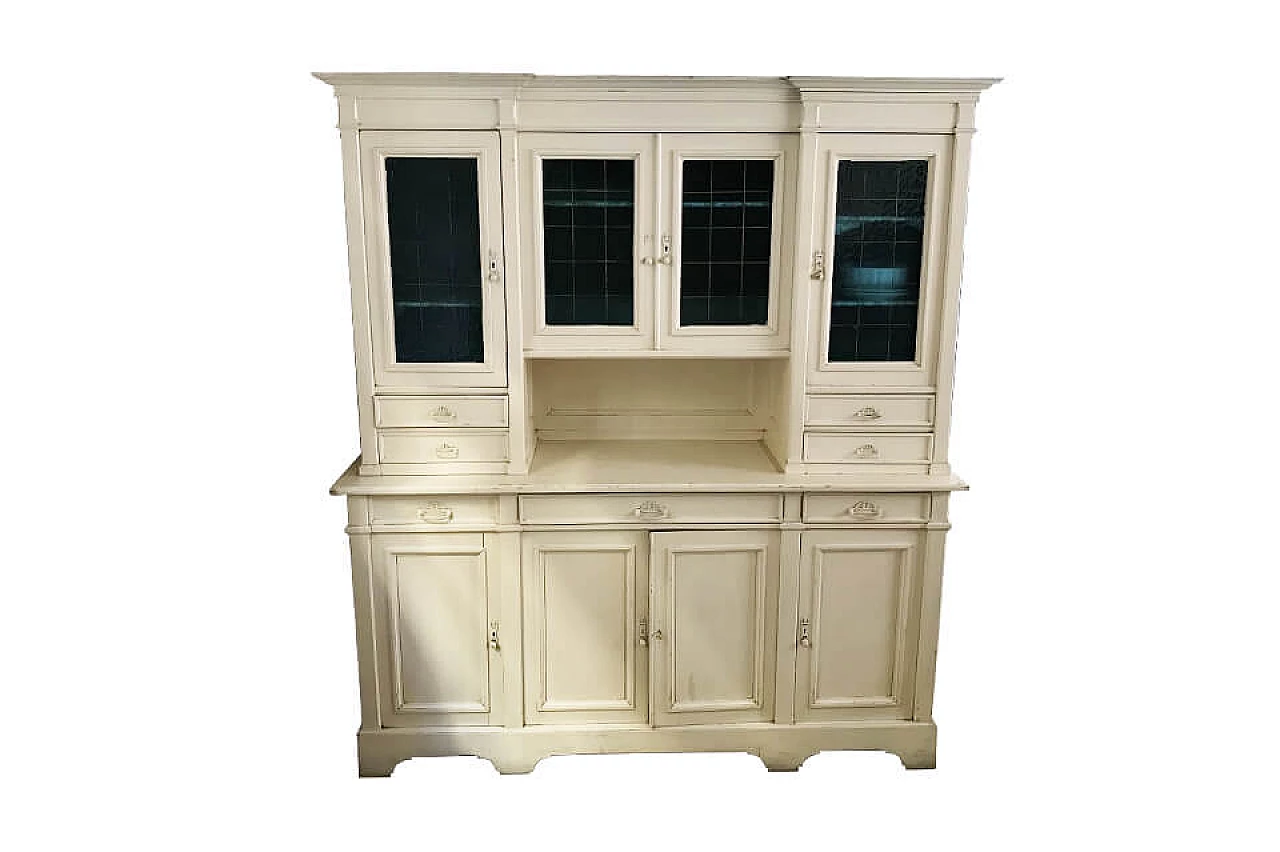 Credenza da cucina verniciata bianca 1