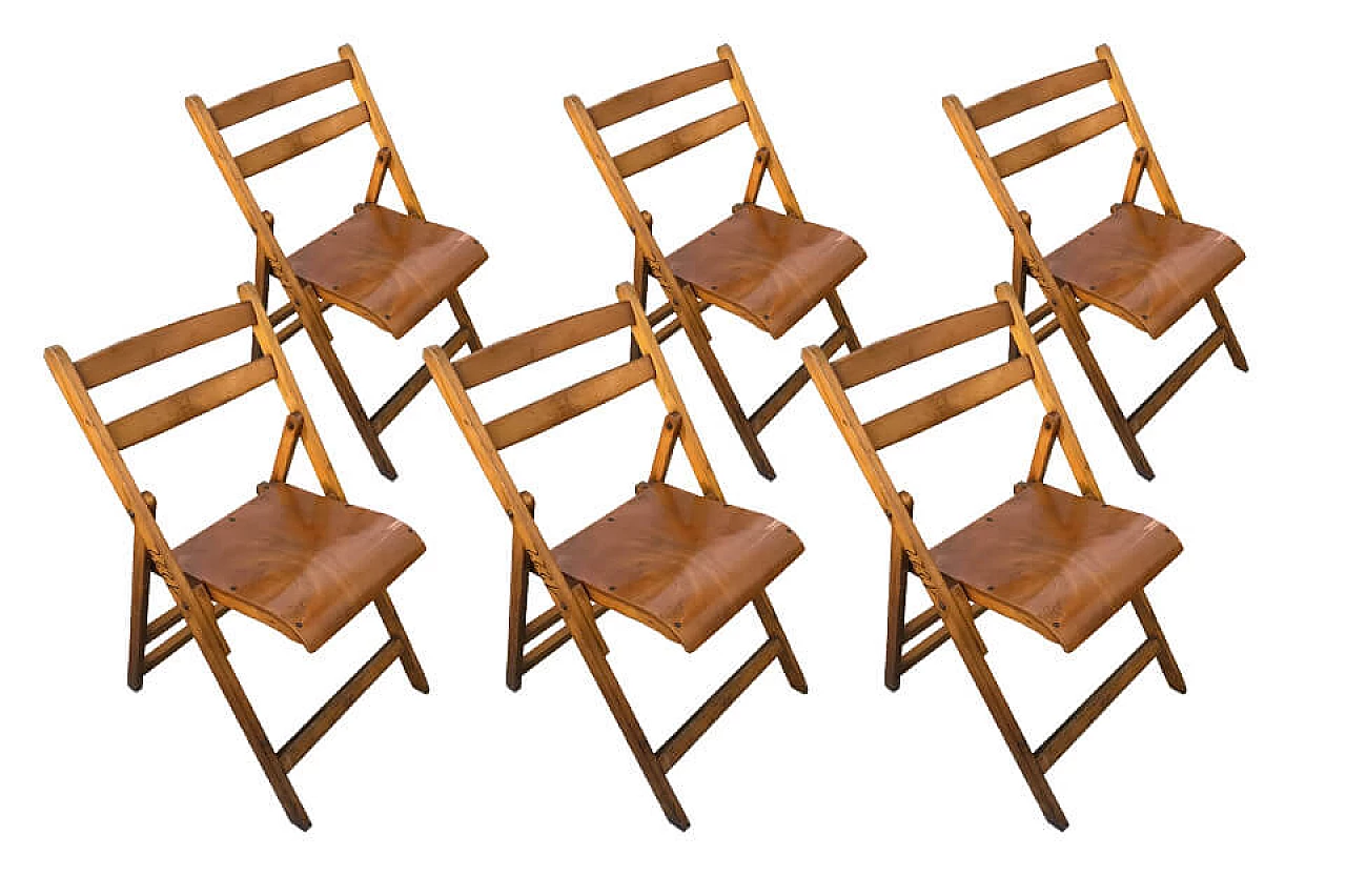 6 wooden folding chairs "Palazzo degli Esami" 1