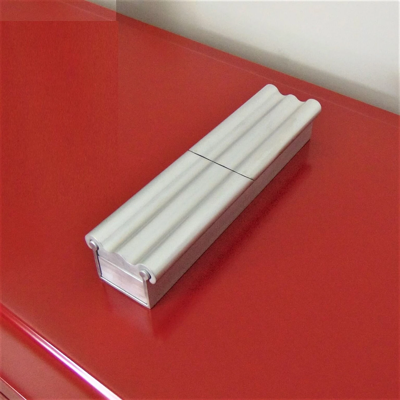 Posacenere o portaoggetti in estruso di alluminio per Sormani Nucleo, 1967 1081569