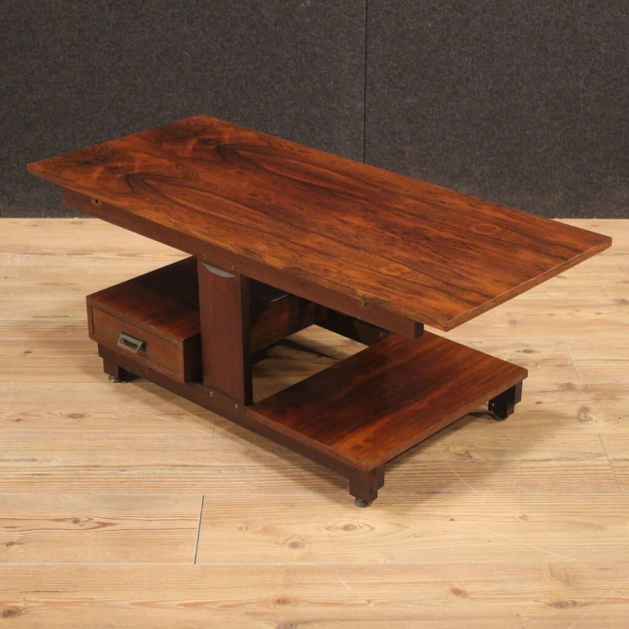 Tavolino in legno impiallacciato con cassetto, anni '70 1081729