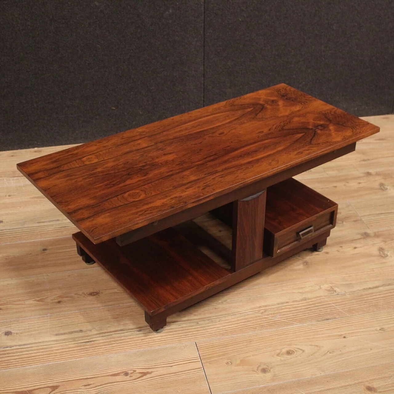 Tavolino in legno impiallacciato con cassetto, anni '70 1081731