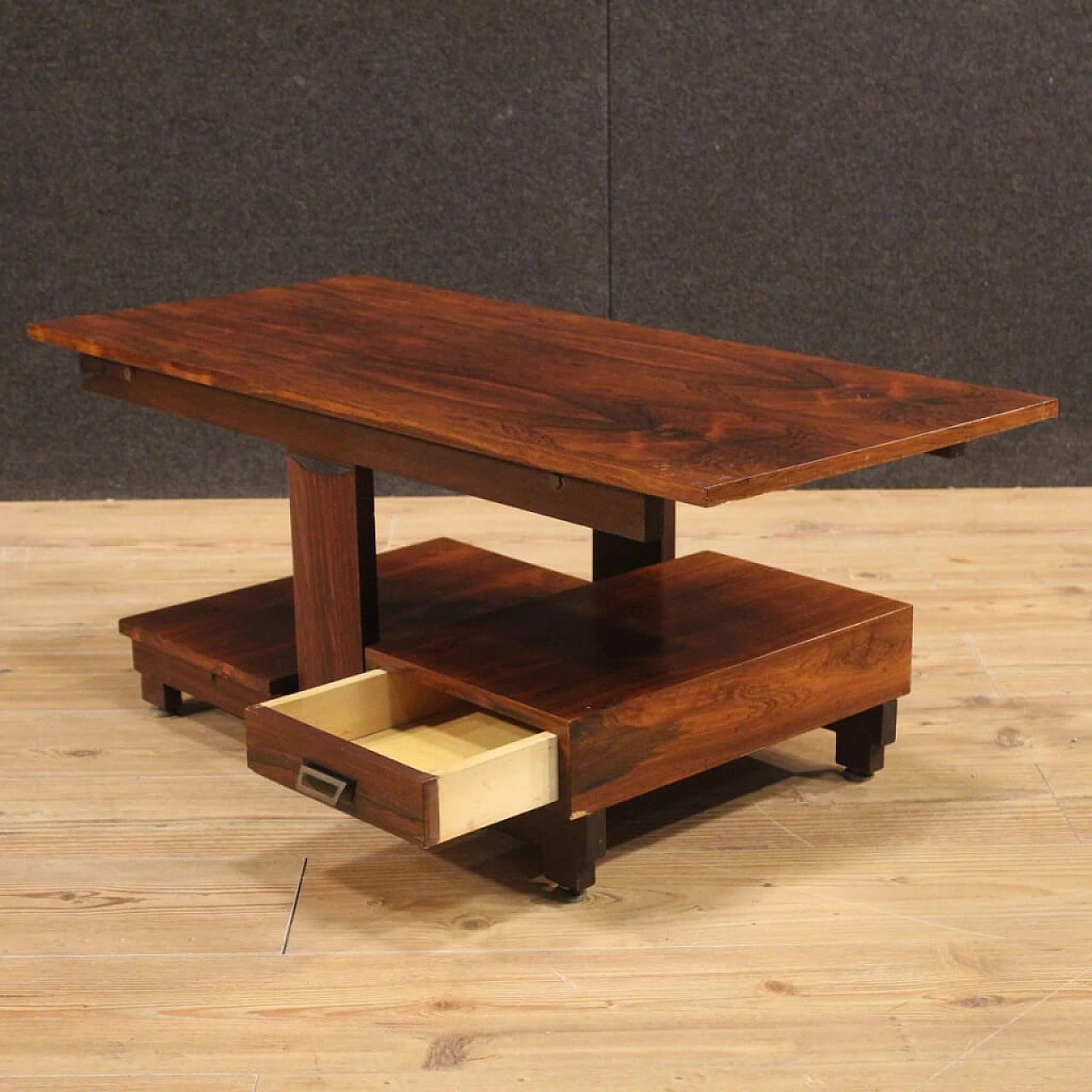 Tavolino in legno impiallacciato con cassetto, anni '70 1081736