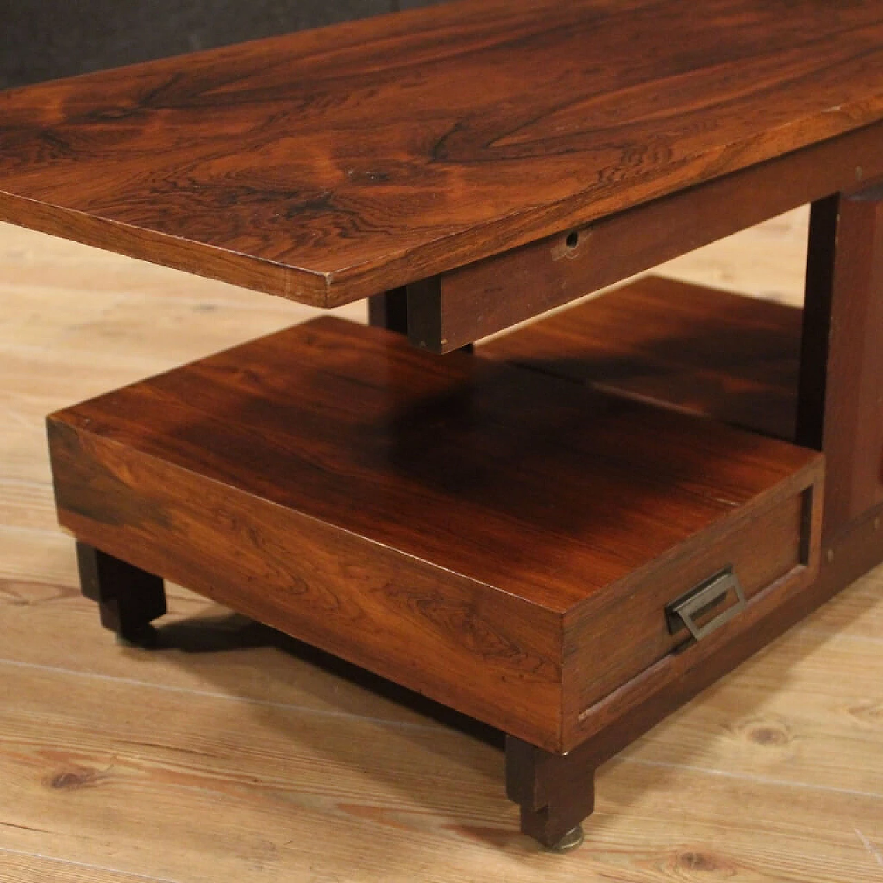 Tavolino in legno impiallacciato con cassetto, anni '70 1081738